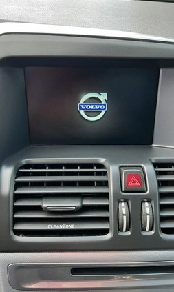 Volvo XC 60 cena 78900 przebieg: 122118, rok produkcji 2017 z Olsztyn małe 562